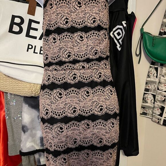$2/15 Pink and Black lace dress - Picture 4 of 4